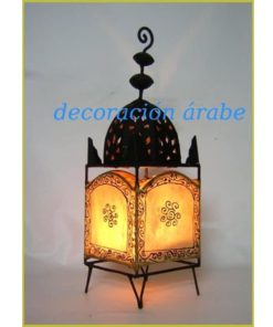 Lámpara de artesanía marroquí de hierro y piel pintada