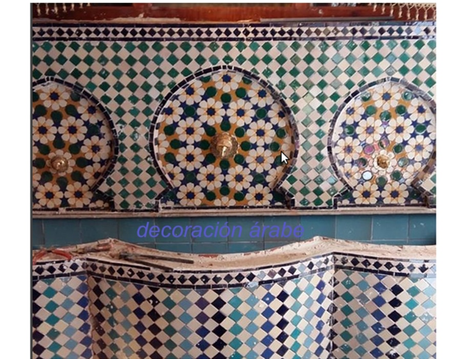 fuente cerámica árabe andaluza