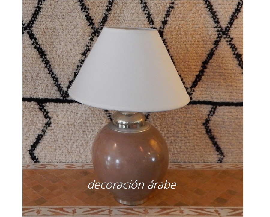 lámpara marroquí mesa marrón