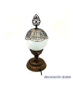 lámpara turca de mesa blanca