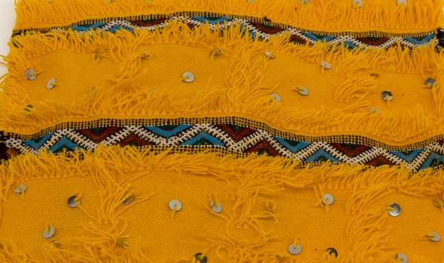 funda de cojin tapiz amarillo marroquí