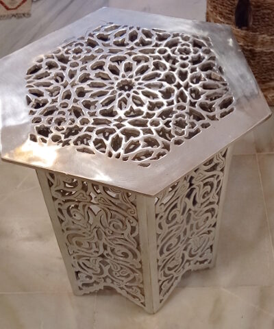mesa marroquí metal plateado