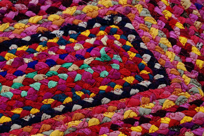 alfombra de yute multicolor