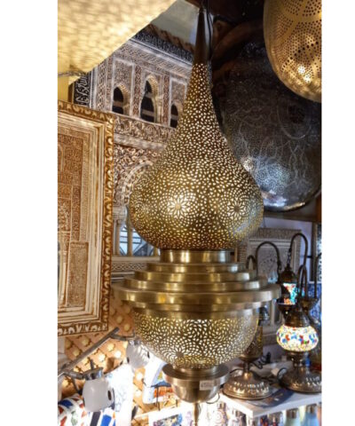 gran lámpara árabe techo cobre calado
