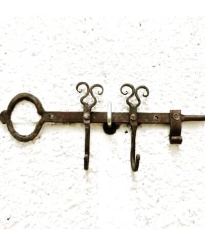colgador de llaves pared derustico de forja marroqui