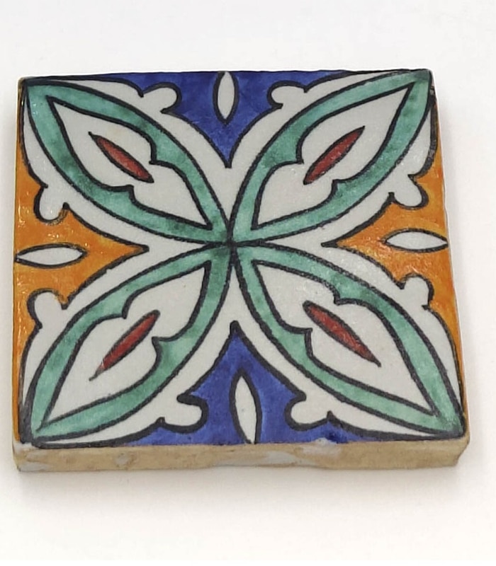 azulejo marroqui artesanalmulticolor modelo Ifni